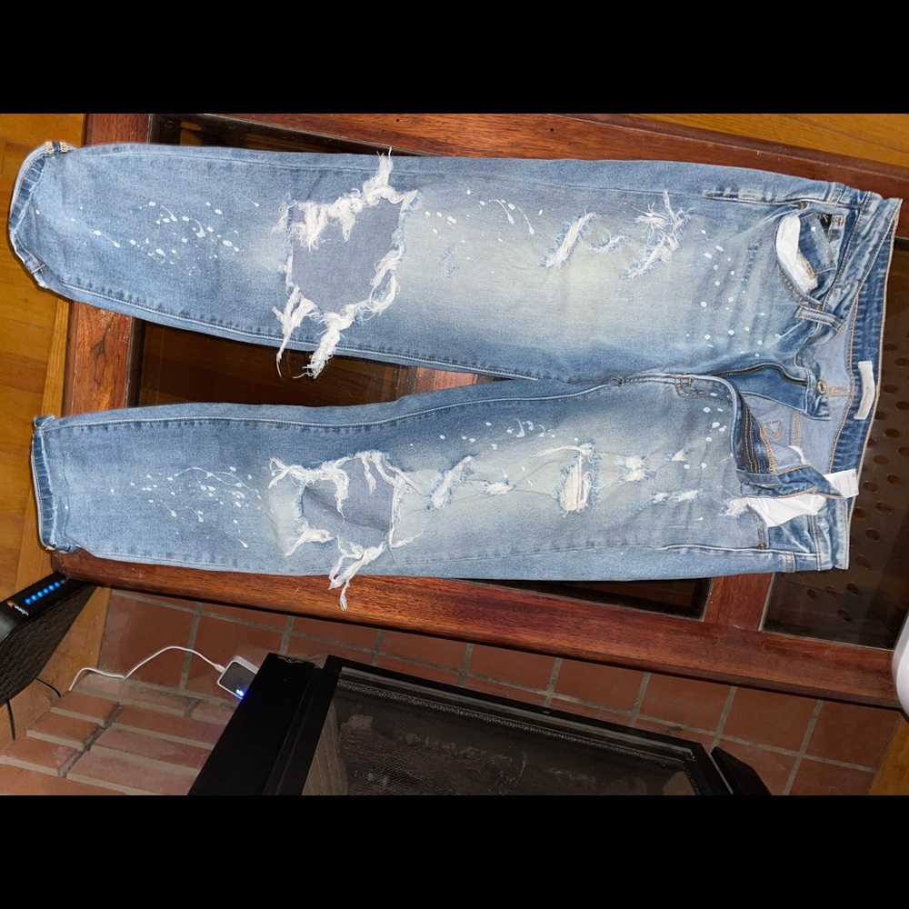 Kancan Jeans.
